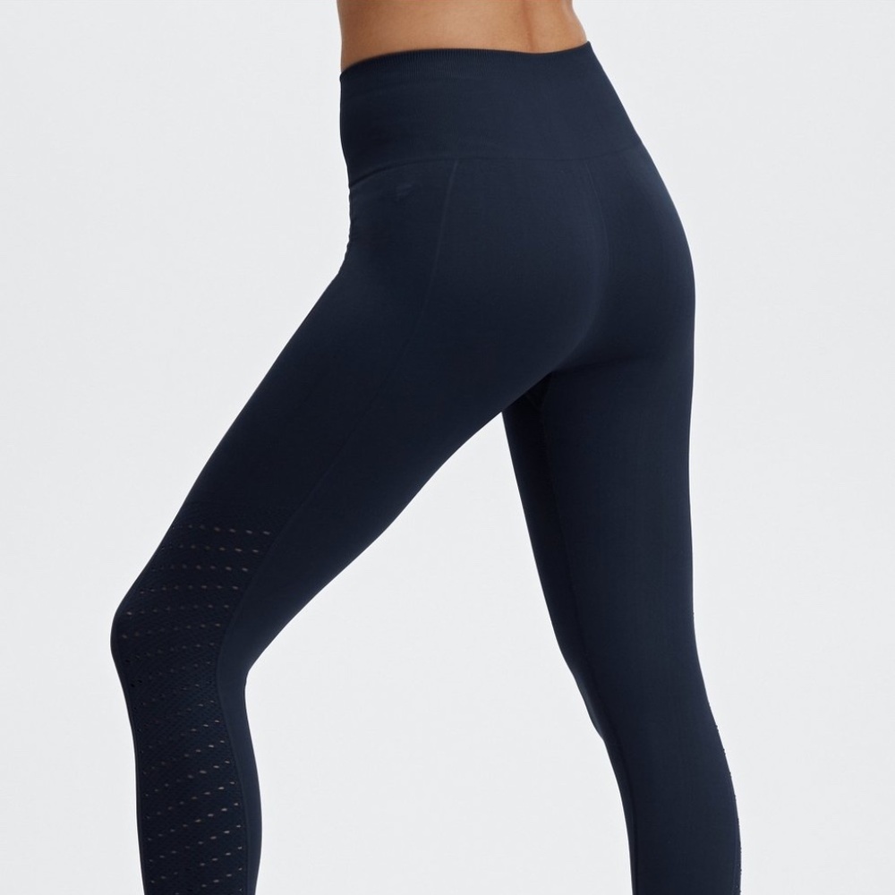 NWT Fabletics Sync High Waisted 7/8 Pant Blue Small